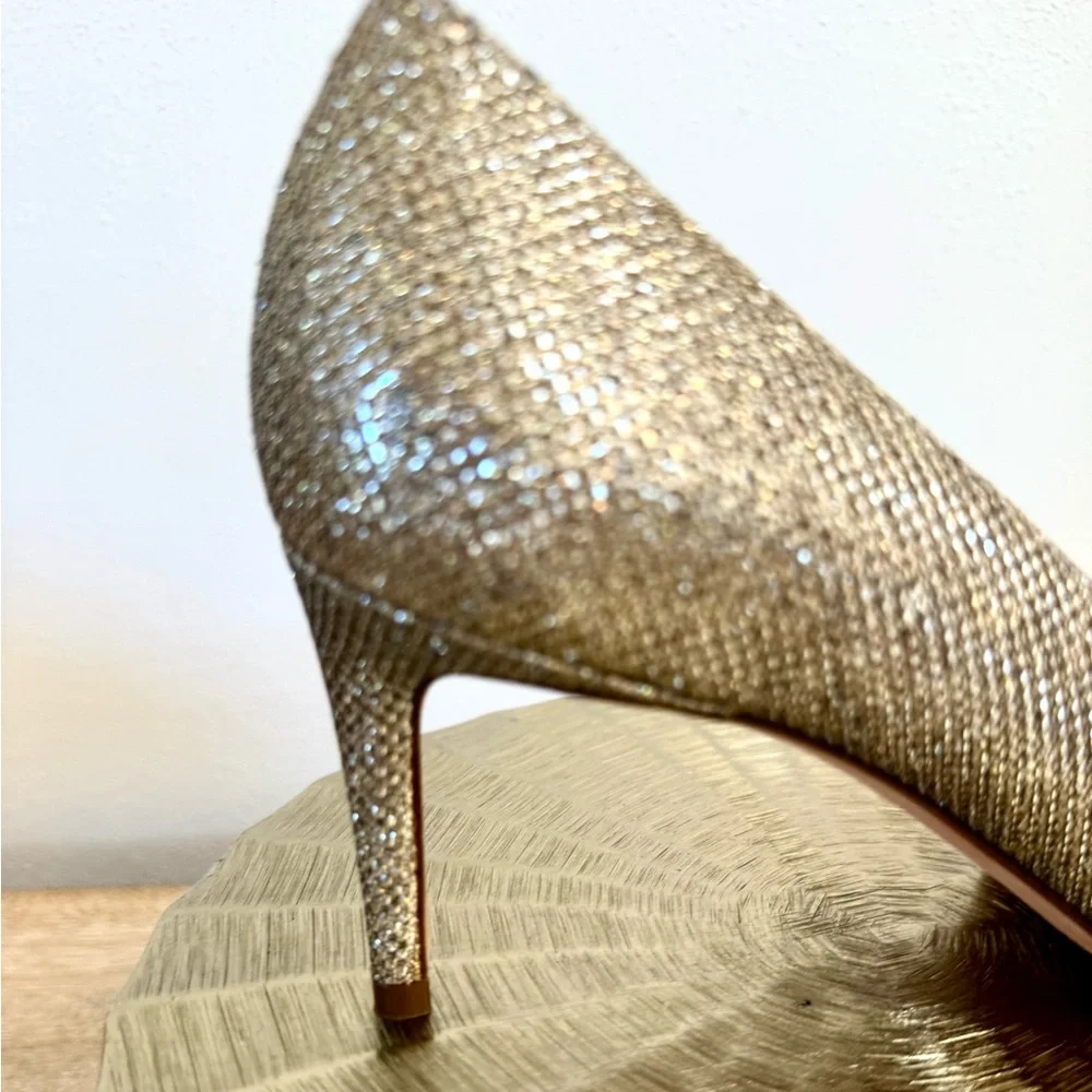 Stuart Weitzman Sparkly Gold Pump Heels - size 8
Never been worn. - Picture 6 of 8